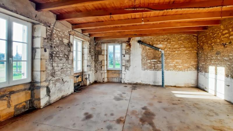 Maison de maîtres - 140 m² - 8 pièces