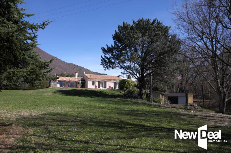 Villa - 150 m² - 6 pièces