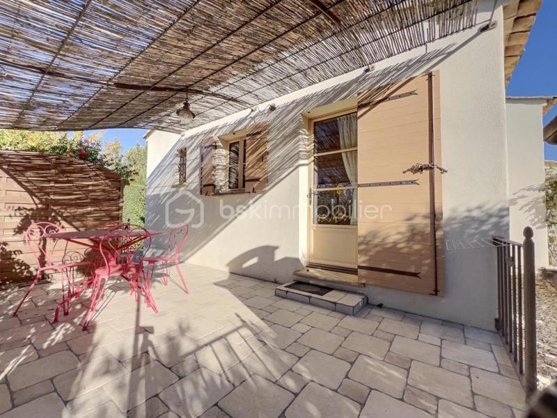 Propriété - 181 m² - 7 pièces