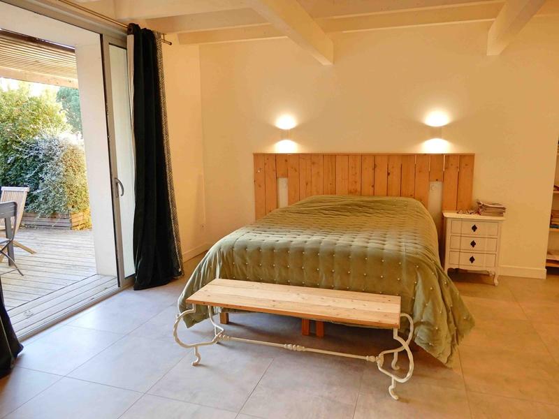 Maison - 391 m² - 9 pièces