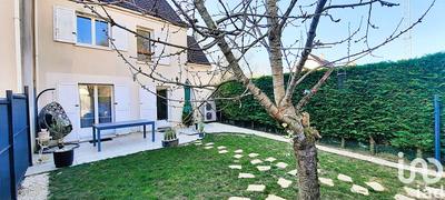 Maison - 81 m² - 5 pièces