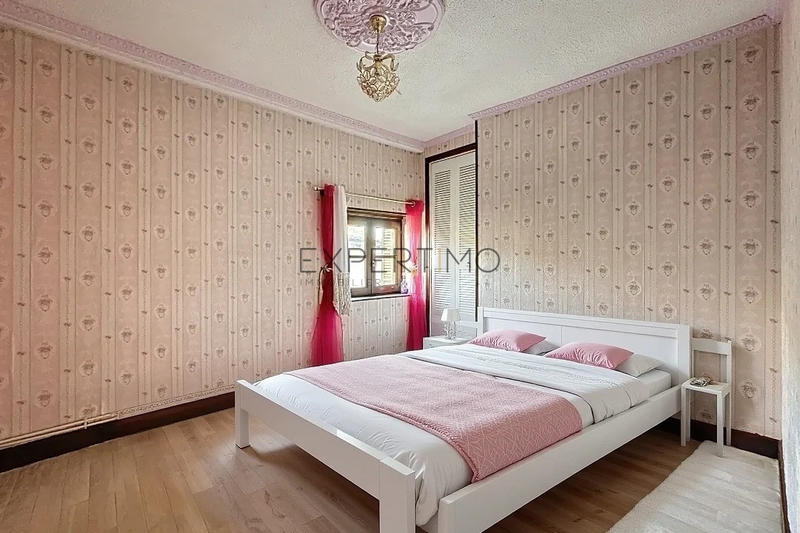 Maison de village - 64 m² - 4 pièces