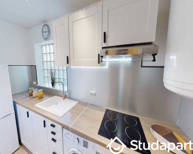 Chambre - 50 m² - 1 pièce