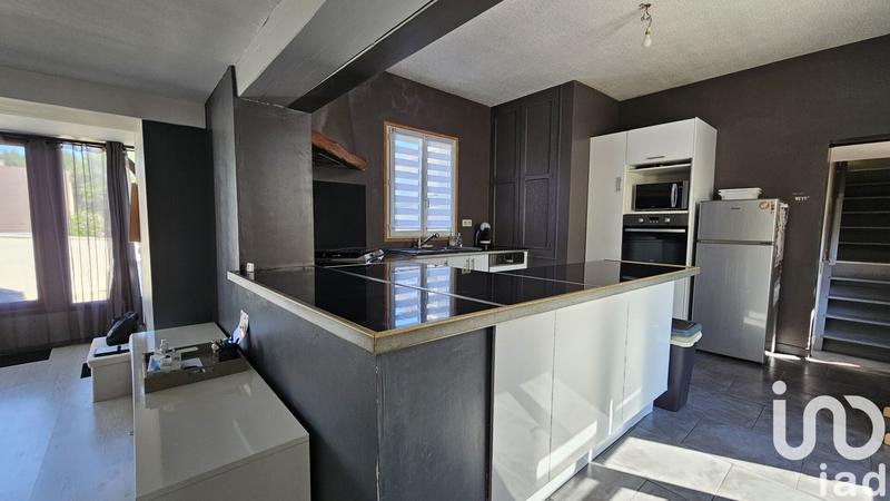 Maison - 160 m² - 8 pièces