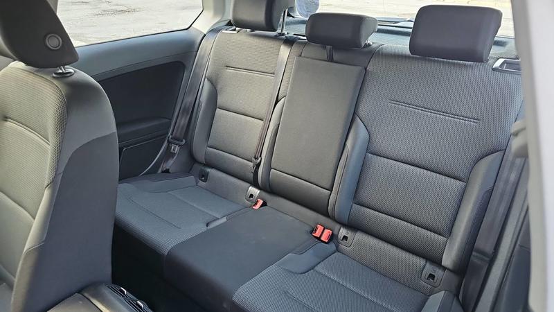 Volkswagen Golf VII 1.6 Tdi 105 Confortline Business