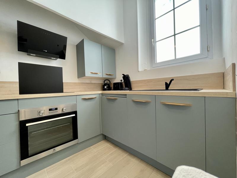 Appartement - 100 m² - 4 pièces