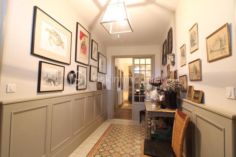 Maison de maîtres - 309 m² - 7 pièces