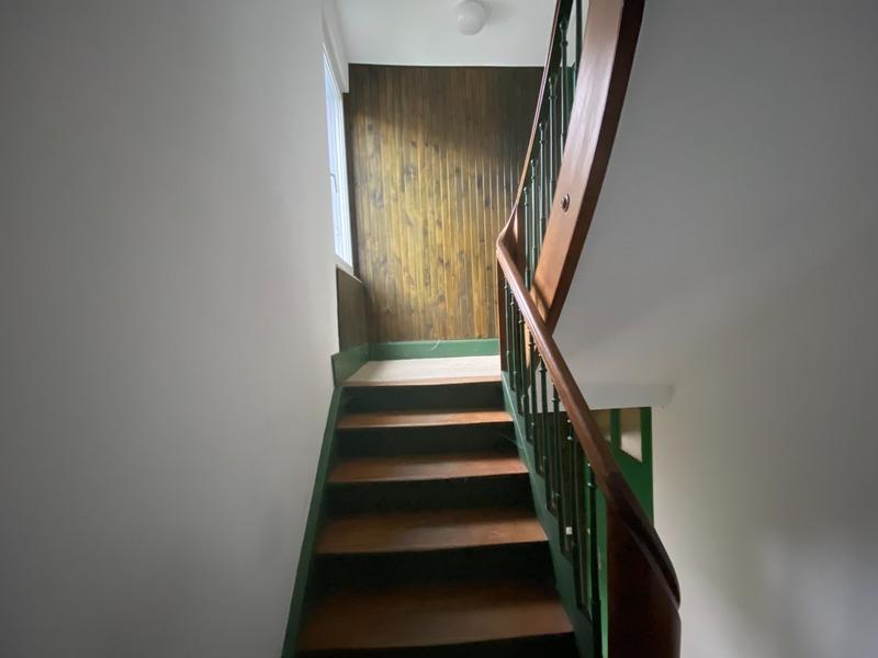 Immeuble - 140 m² - 9 pièces