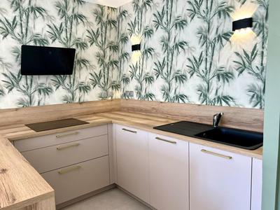 Appartement - 80 m² - 3 pièces