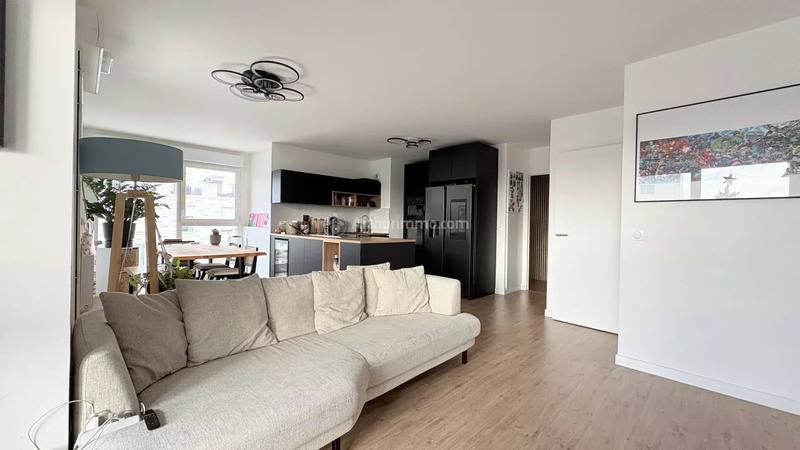 Appartement - 105 m² - 5 pièces