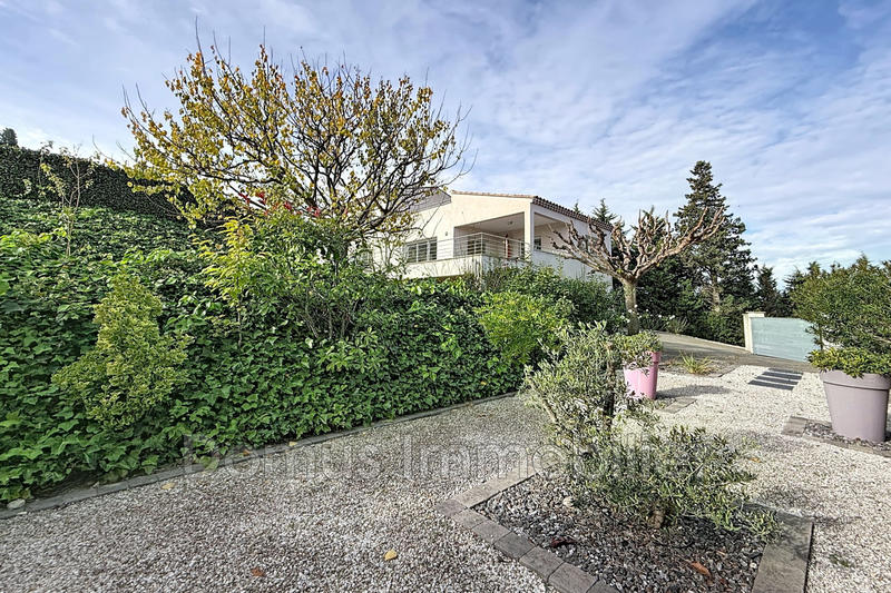 Maison - 165 m² - 7 pièces