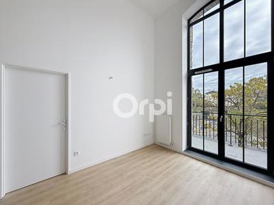 Loft - 37 m² - 2 pièces