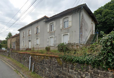 Maison - 200 m² - 10 pièces