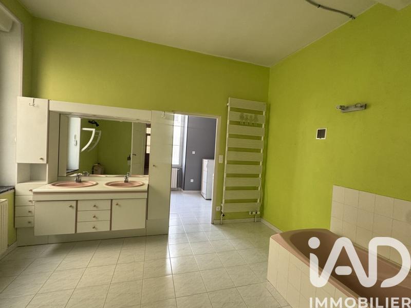 Maison de ville - 286 m² - 8 pièces