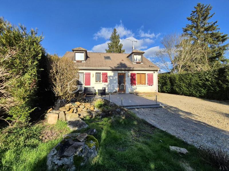 Maison - 108 m² - 5 pièces