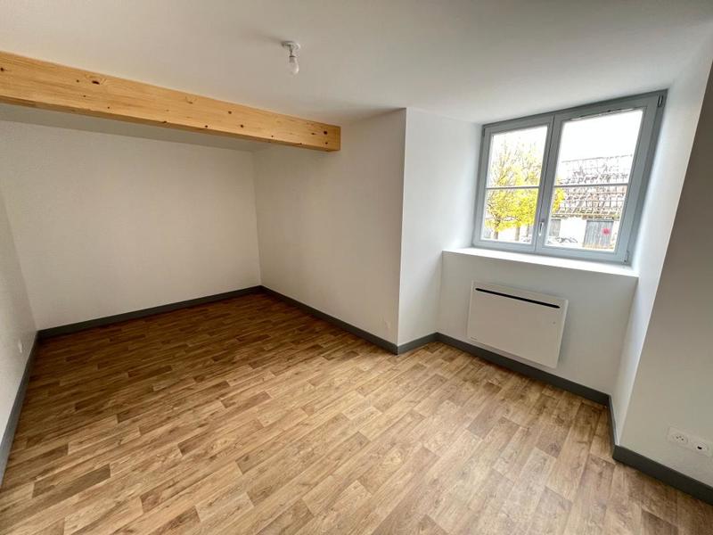 Appartement - 104 m² - 4 pièces