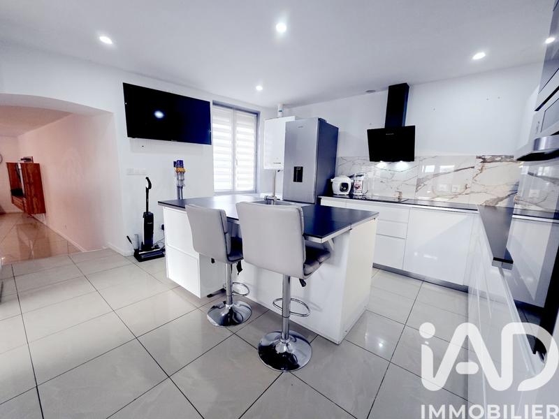 Maison - 147 m² - 5 pièces