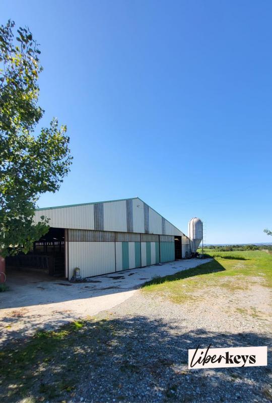 Ferme - 240 m² - 1 pièce