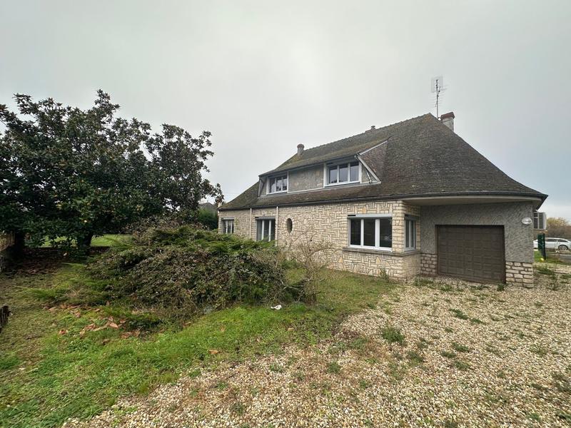 Maison - 165 m² - 8 pièces