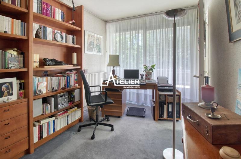 Appartement - 135 m² - 6 pièces