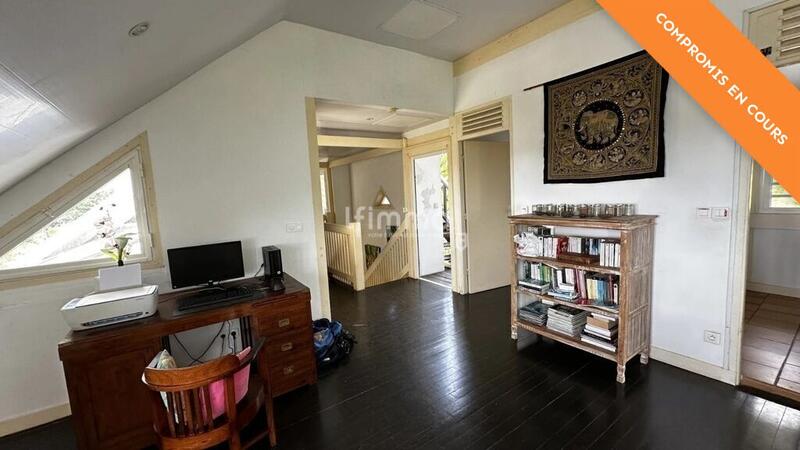 Villa - 160 m² - 5 pièces