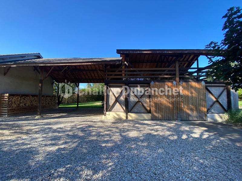 Demeure - 280 m² - 8 pièces