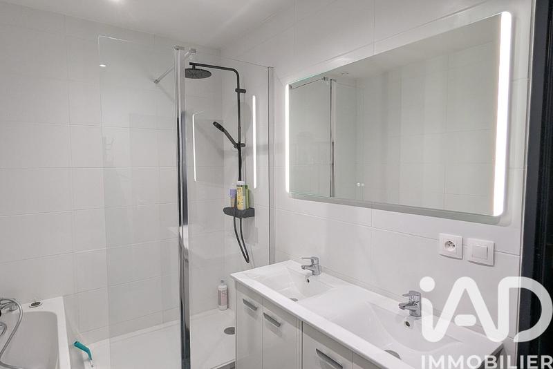 Maison - 94 m² - 5 pièces