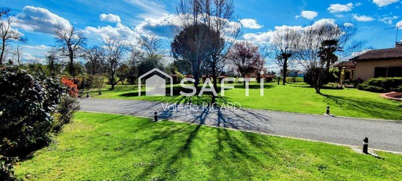 Maison - 194 m² - 5 pièces