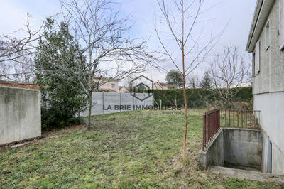 Maison - 73 m² - 4 pièces