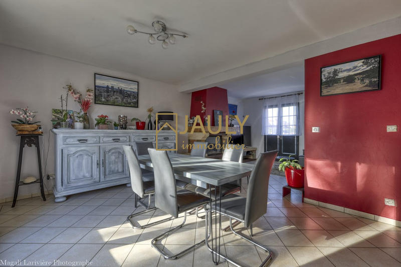 Maison - 143 m² - 6 pièces