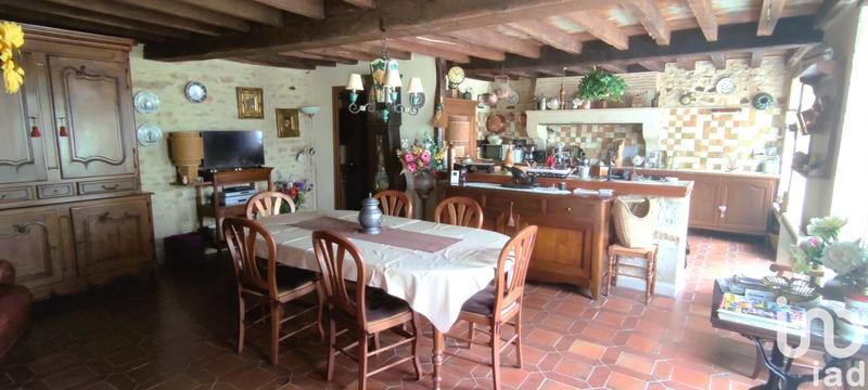 Maison - 180 m² - 5 pièces