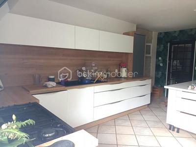 Maison en pierre - 224 m² - 8 pièces