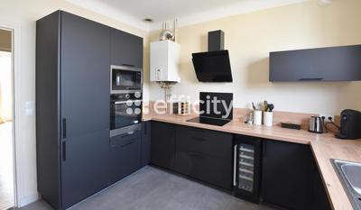 Appartement - 108 m² - 4 pièces