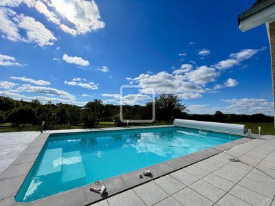 Maison - 154 m² - 6 pièces