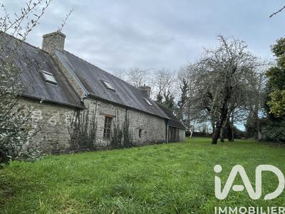 Maison - 98 m² - 5 pièces