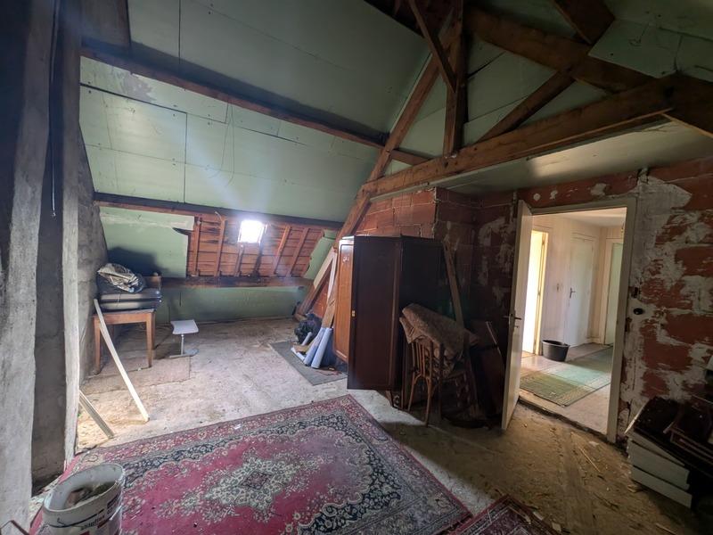 Maison - 250 m² - 7 pièces