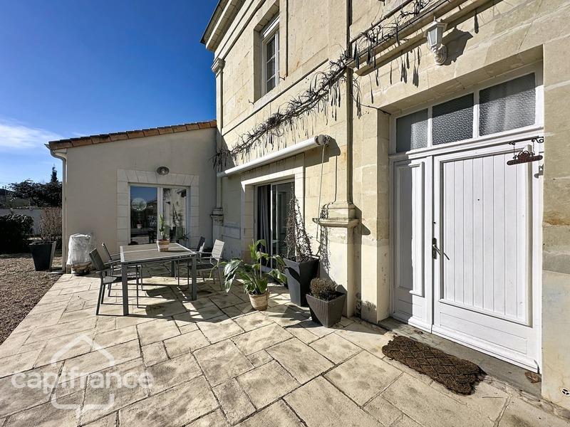 Maison - 176 m² - 8 pièces