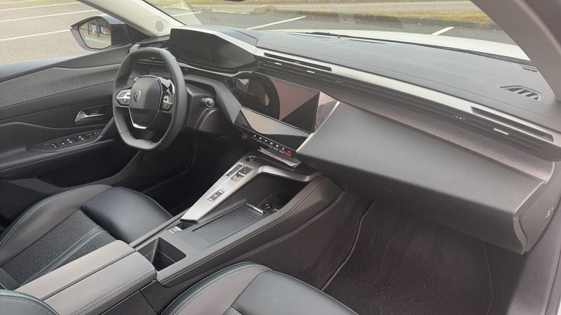 Peugeot 308 1.2 PureTech 130 Eat8 Allure