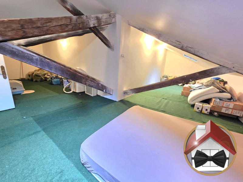 Appartement - 80 m² - 3 pièces