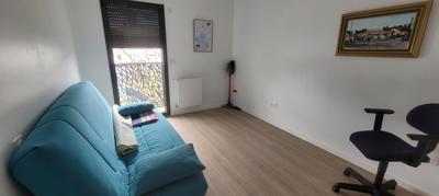 Appartement - 153 m² - 8 pièces