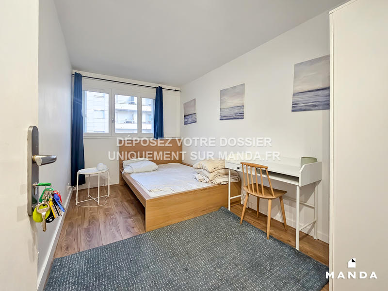 Chambre - 10 m² - 5 pièces