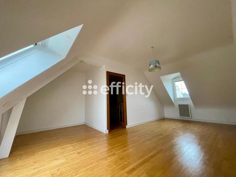 Maison - 161 m² - 7 pièces