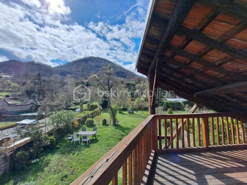 Maison de village - 280 m² - 10 pièces