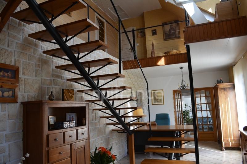 Maison - 262 m² - 8 pièces