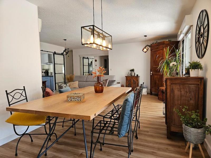 Maison - 95 m² - 5 pièces