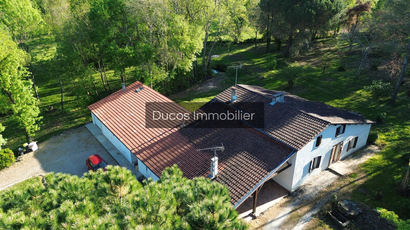 Maison - 130 m² - 5 pièces