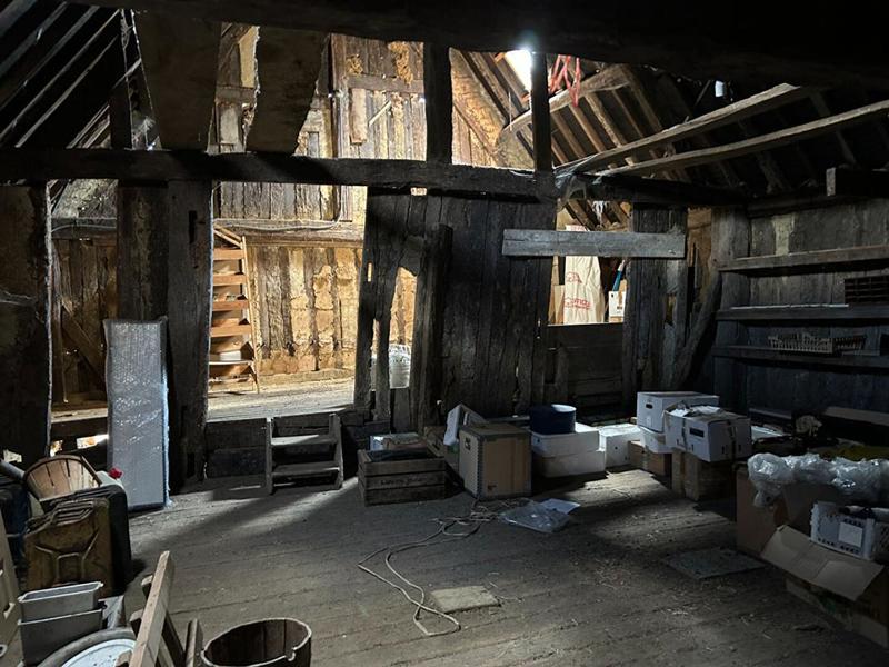 Corps de ferme - 150 m² - 9 pièces