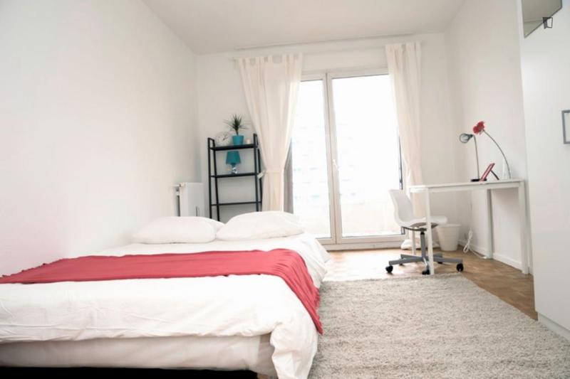 Chambre - 13 m² - 4 pièces