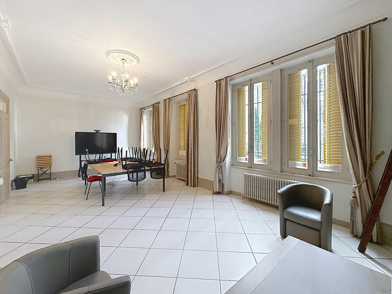 Appartement - 139 m² - 4 pièces