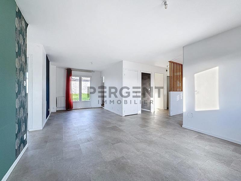 Maison - 91 m² - 6 pièces